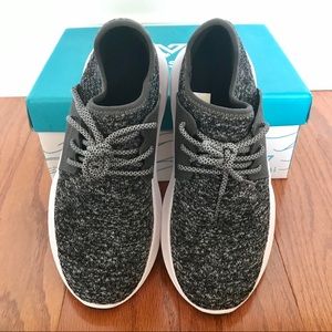 Vessi Women’s Everyday Sneaker Pebble Grey Size 8